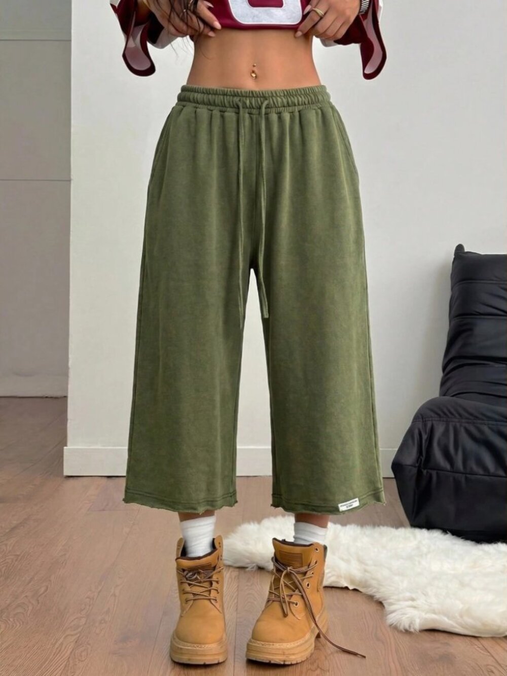 Olive Green Knit Wide-Leg Cropped Sweatpants with Raw Hem